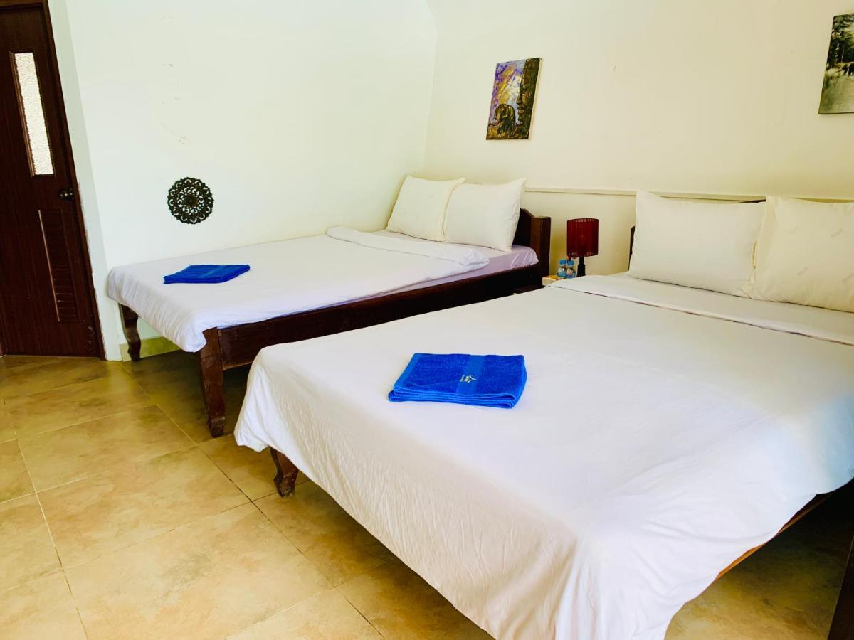 Homestay Resort Koh Rong Sanloem シアヌークビル エクステリア 写真