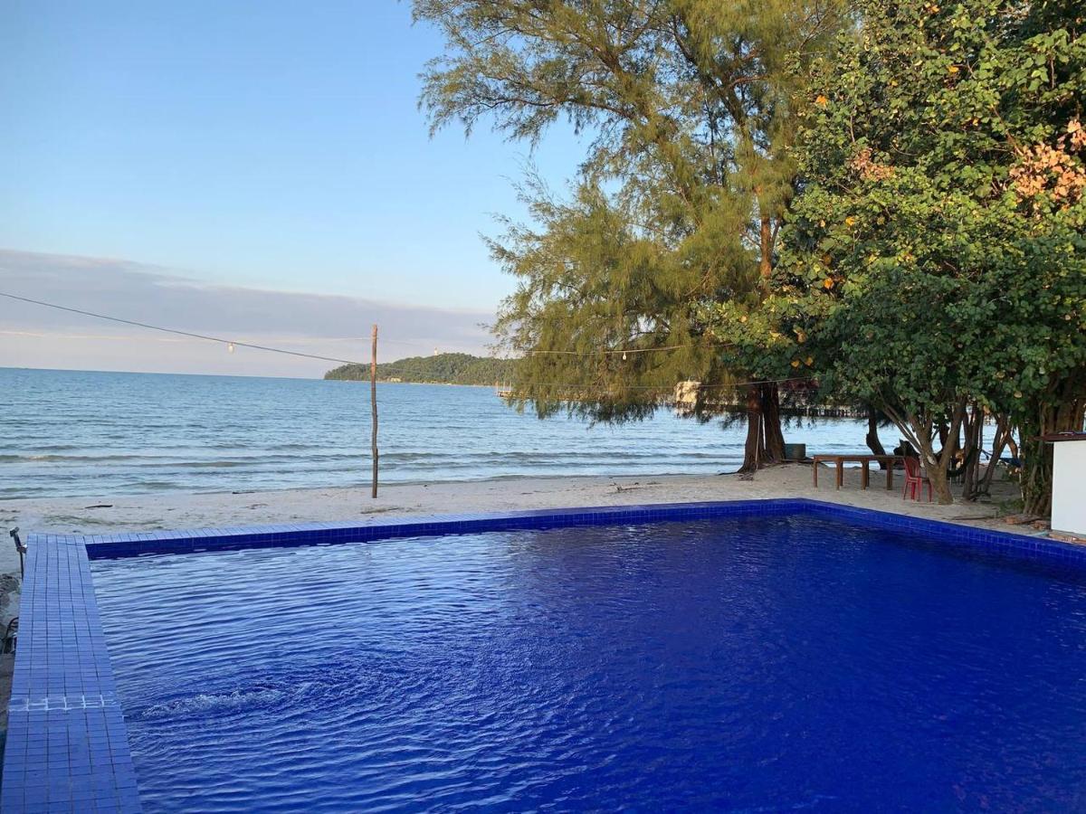 Homestay Resort Koh Rong Sanloem シアヌークビル エクステリア 写真